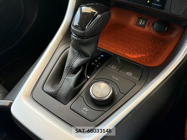 Toyota RAV4 2023-01 8745504-24