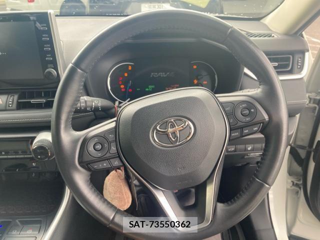 Toyota RAV4 2022-03 8745505-11