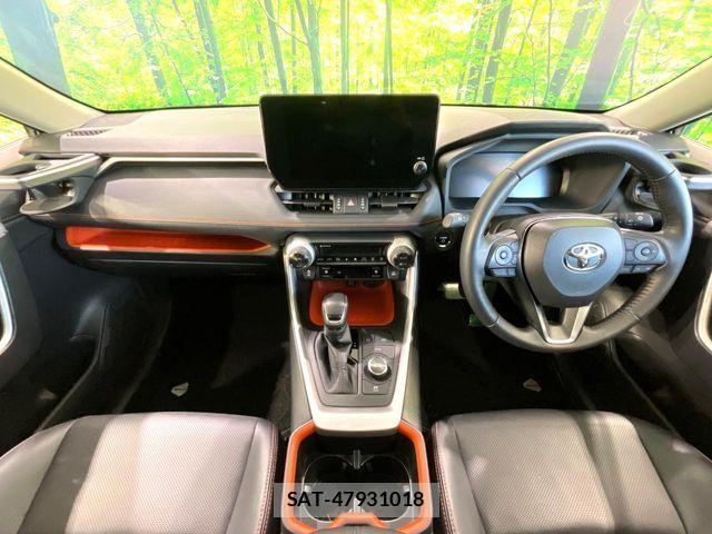 Toyota RAV4 2025-05 8745501-1