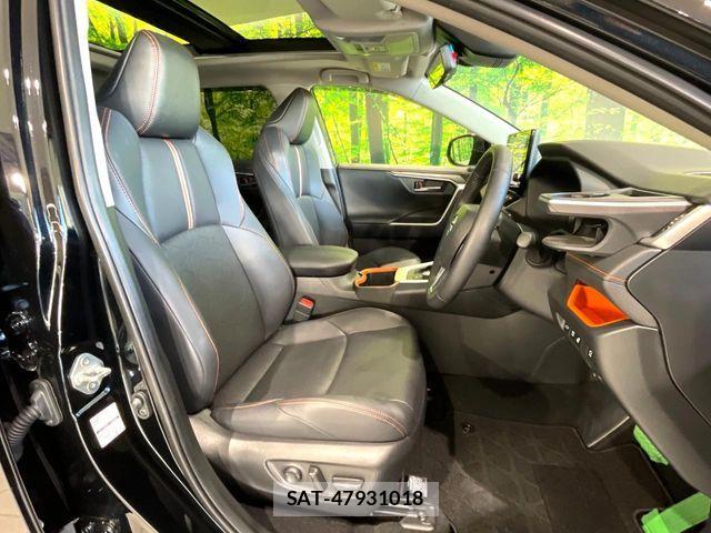 Toyota RAV4 2025-05 8745501-8