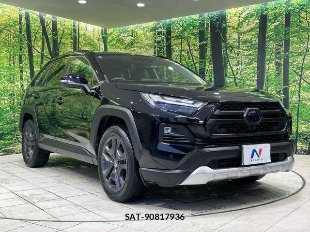 Toyota RAV4 2022-10 8745503-15