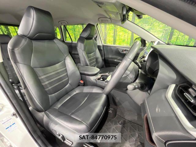 Toyota RAV4 2020-02 8745506-9