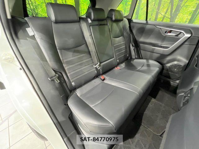 Toyota RAV4 2020-02 8745506-10