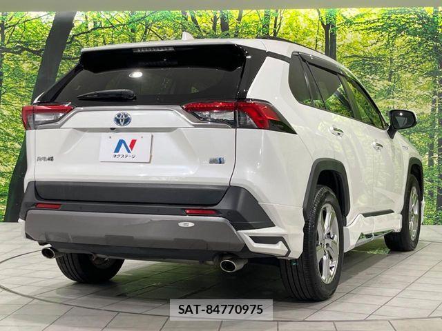 Toyota RAV4 2020-02 8745506-17