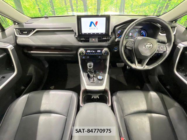 Toyota RAV4 2020-02 8745506-1