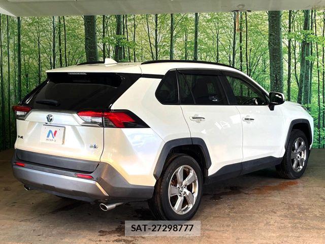 Toyota RAV4 2020-08 8745508-11