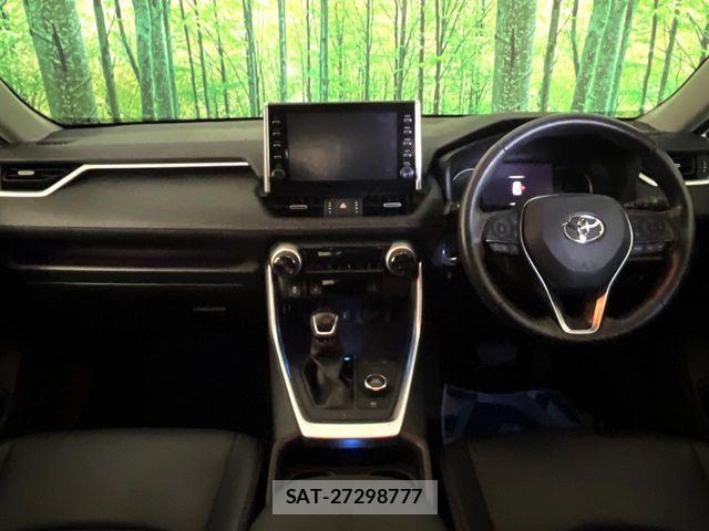 Toyota RAV4 2020-08 8745508-1