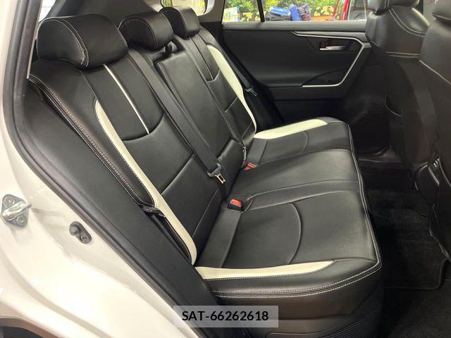 Toyota RAV4 2023-03 8781828-10