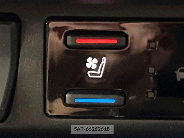 Toyota RAV4 2023-03 8781828-7