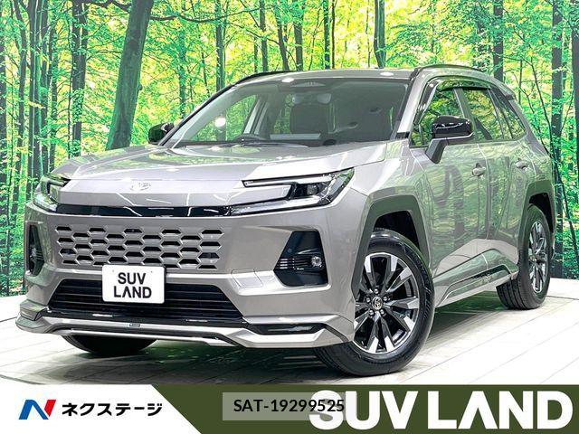Toyota RAV4 2026-03 8781815-0