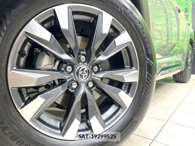Toyota RAV4 2026-03 8781815-14