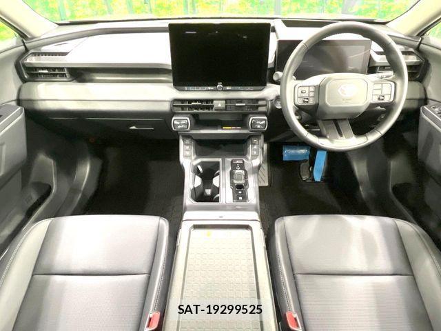 Toyota RAV4 2026-03 8781815-1