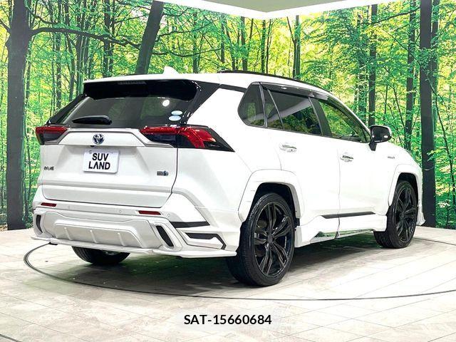 Toyota RAV4 2020-03 8781829-18