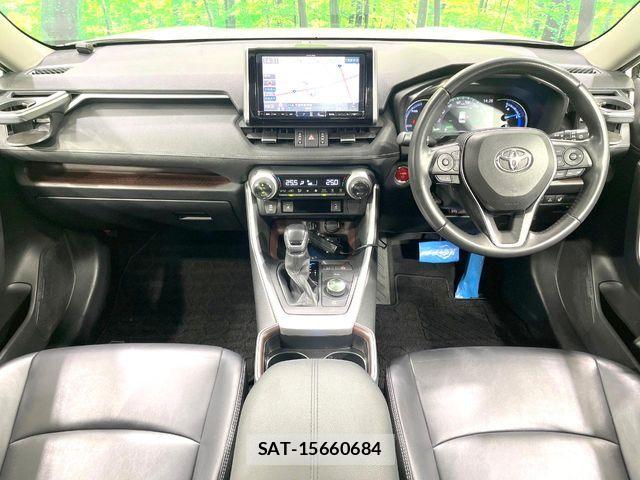 Toyota RAV4 2020-03 8781829-1
