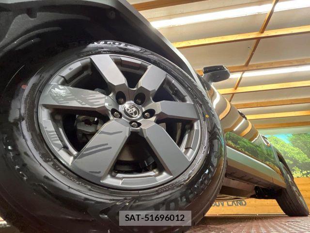 Toyota RAV4 2026-07 8781824-12