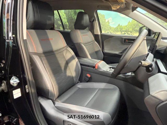 Toyota RAV4 2026-07 8781824-7