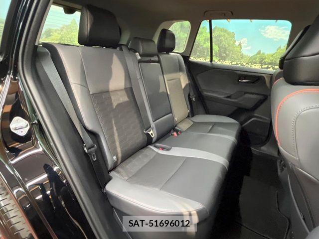 Toyota RAV4 2026-07 8781824-8