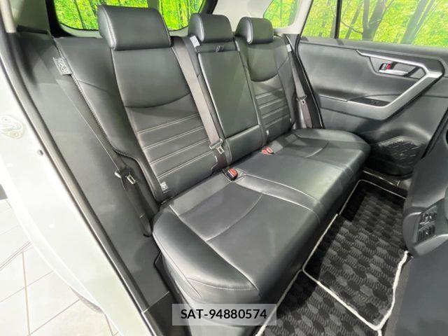 Toyota RAV4 2019-11 8831291-10
