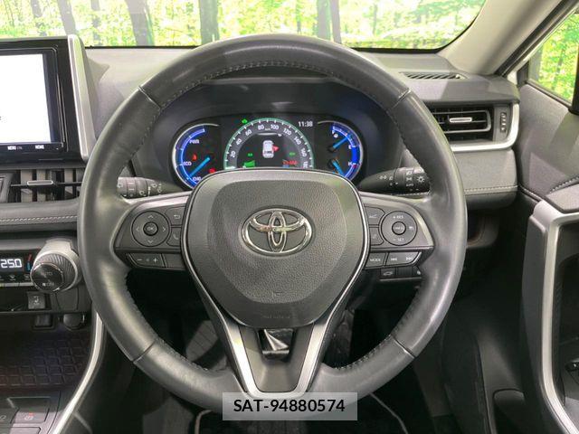 Toyota RAV4 2019-11 8831291-13