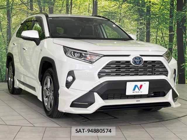 Toyota RAV4 2019-11 8831291-18