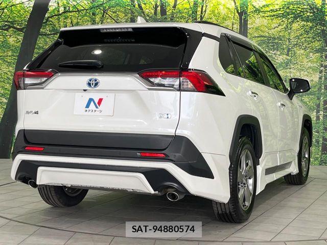 Toyota RAV4 2019-11 8831291-19