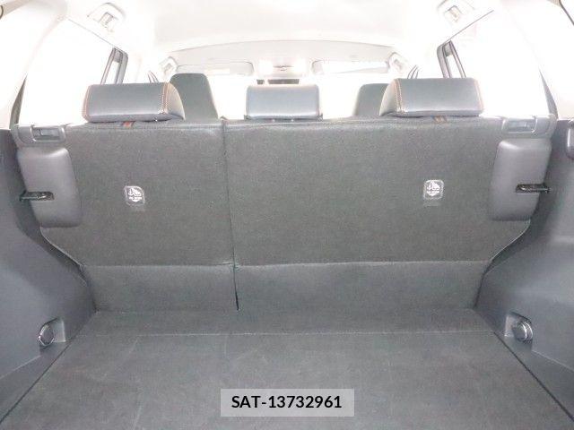 Toyota RAV4 2024-06 8831290-10