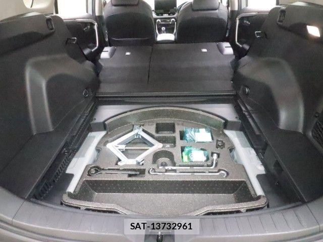 Toyota RAV4 2024-06 8831290-12