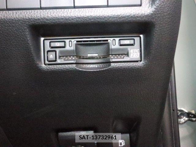 Toyota RAV4 2024-06 8831290-17