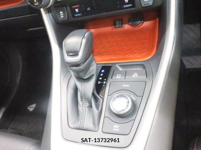 Toyota RAV4 2024-06 8831290-18