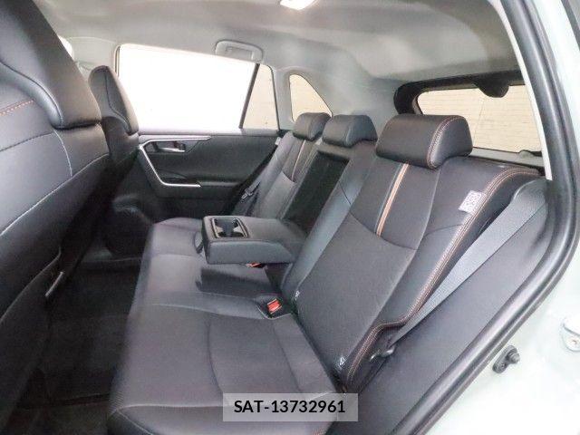 Toyota RAV4 2024-06 8831290-8
