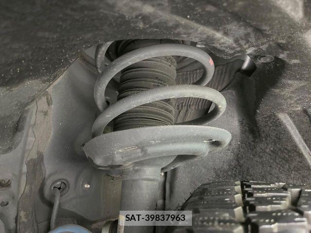 Toyota RAV4 2024-10 8831292-19