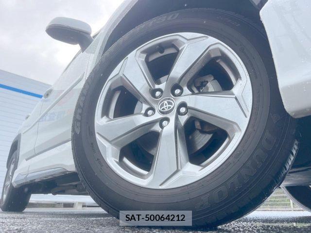 Toyota RAV4 2020-10 8831293-13