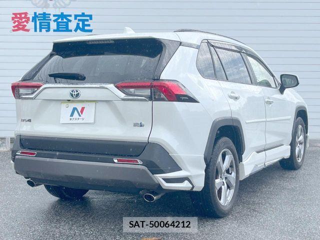Toyota RAV4 2020-10 8831293-17