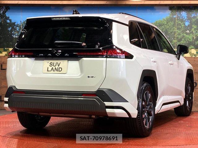 Toyota RAV4 2026-04 8850502-16