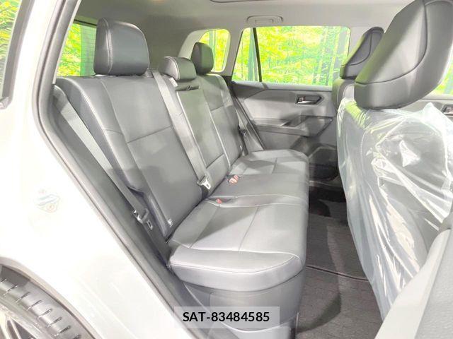 Toyota RAV4 2026-05 8850503-8