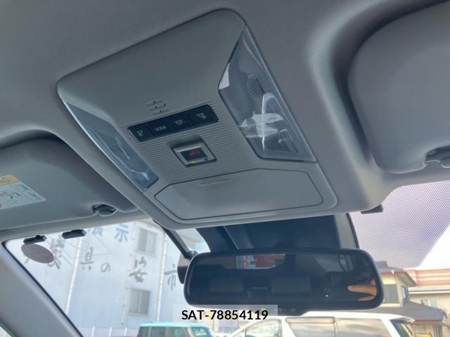Toyota RAV4 2020-03 8850506-25