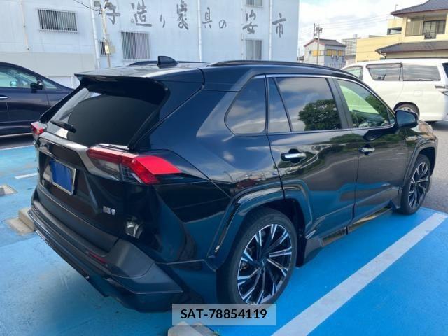 Toyota RAV4 2020-03 8850506-2