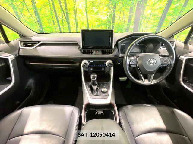 Toyota RAV4 2019-05 8881834-1