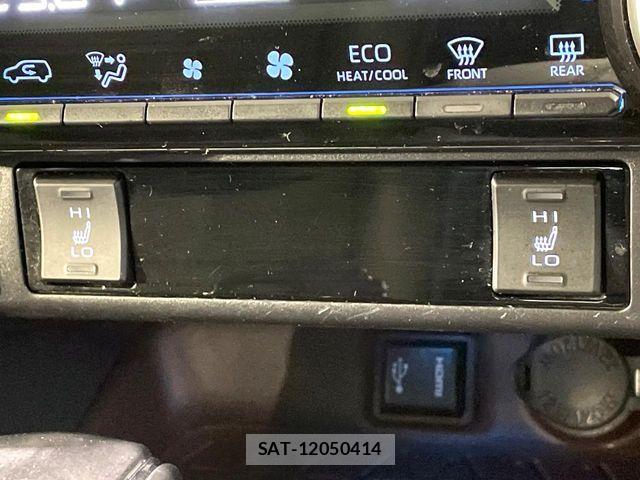 Toyota RAV4 2019-05 8881834-6