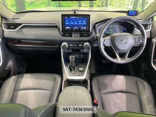 Toyota RAV4 2019-07 8881833-1