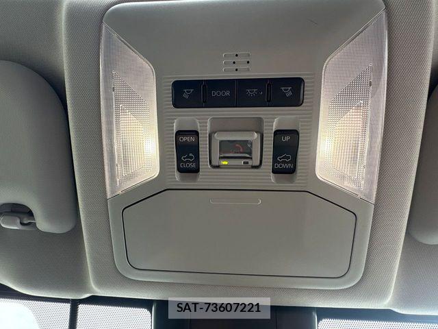 Toyota RAV4 2022-12 8881831-15