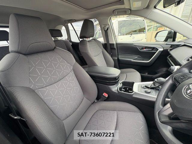 Toyota RAV4 2022-12 8881831-3