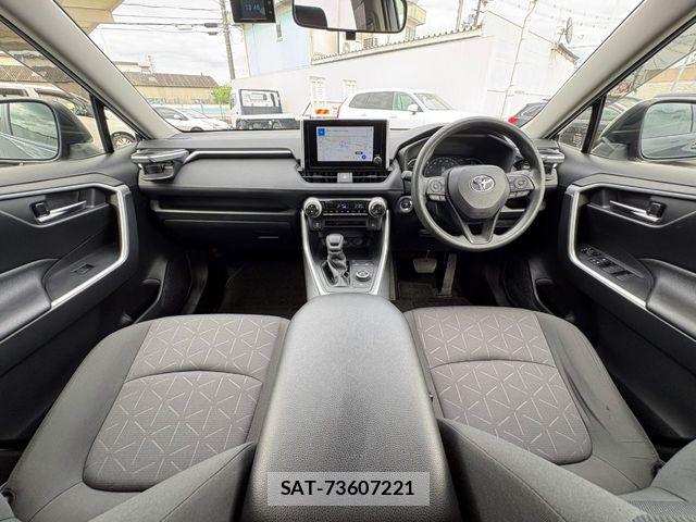 Toyota RAV4 2022-12 8881831-7