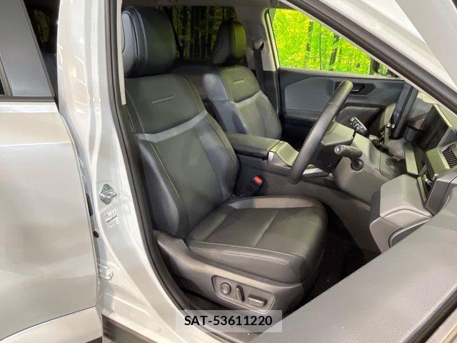 Toyota RAV4 2026-02 8881826-7