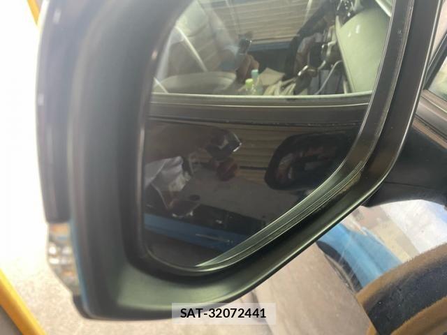 Toyota RAV4 2022-08 8881835-10