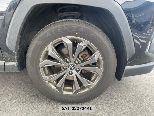 Toyota RAV4 2022-08 8881835-3