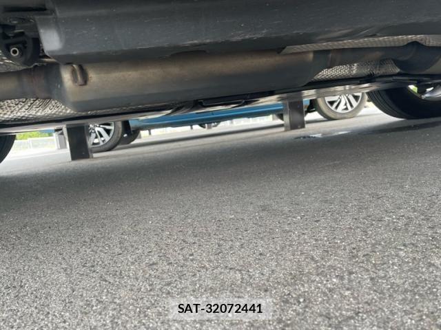 Toyota RAV4 2022-08 8881835-4