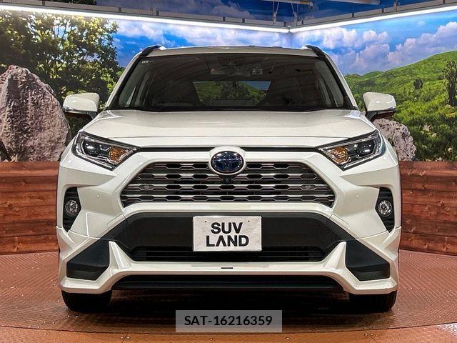 Toyota RAV4 2021-12 8881830-14