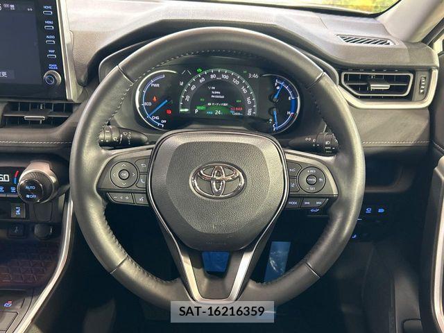 Toyota RAV4 2021-12 8881830-8