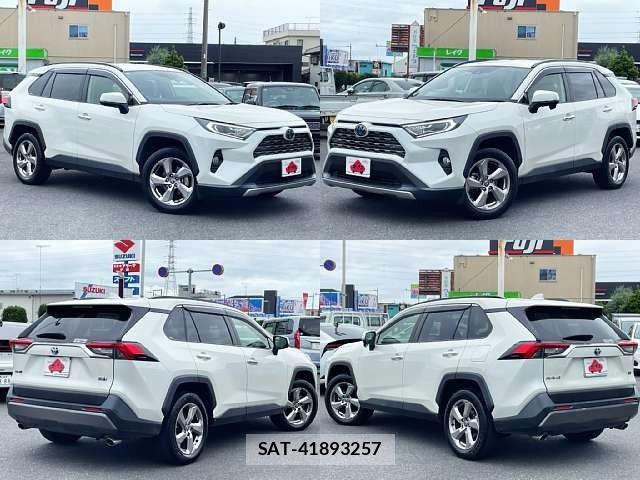 Toyota RAV4 2021-11 8881832-8